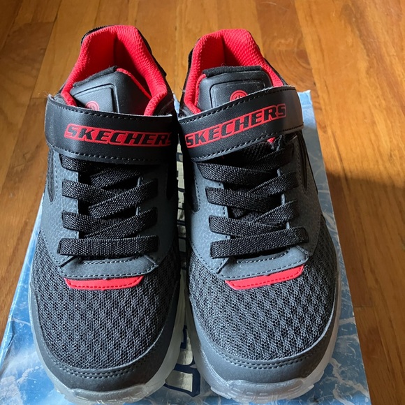 Skechers Boys Ice Lights Sneakers - Picture 2 of 9